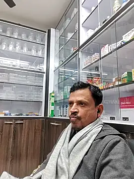 Raj1043 live sex cam