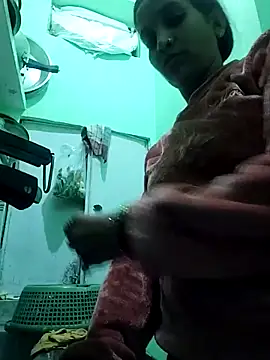 Hotty-Nidhi's cam snapshot