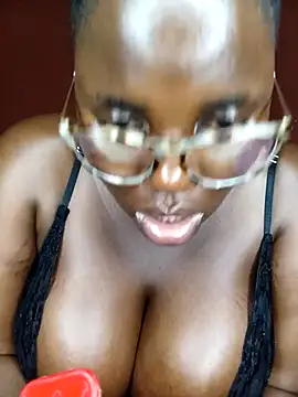 TheSpiceyQueen's cam snapshot