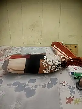 Snaya-baby's cam snapshot