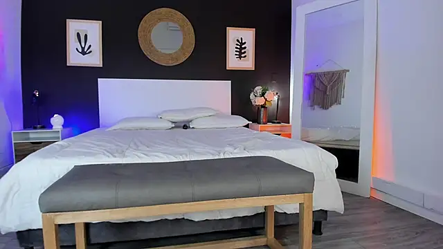 VioletPaket live sex cam