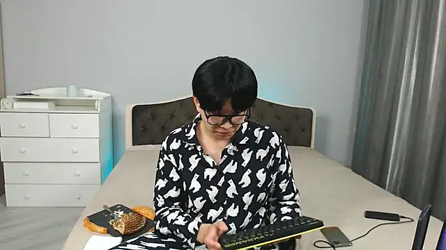 KaiChicken's cam snapshot