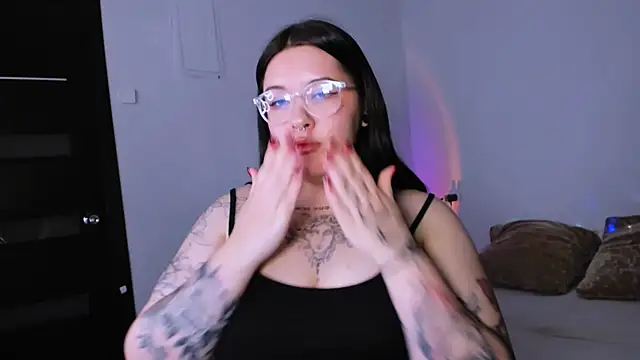 HitoMi2's cam snapshot