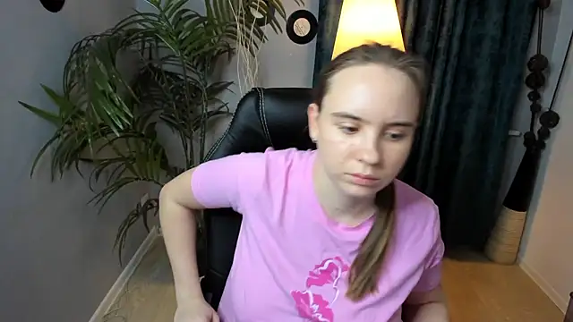 Lika_0ne's cam snapshot