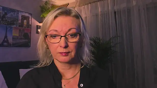 vanessa_chat's cam snapshot