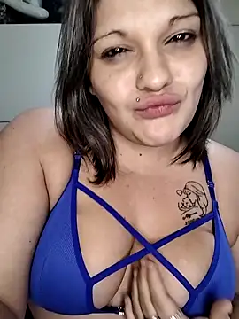 Insatiable_julie's cam snapshot