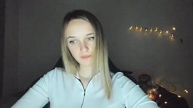 RouseReed's cam snapshot