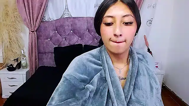 Wendy-13's cam snapshot