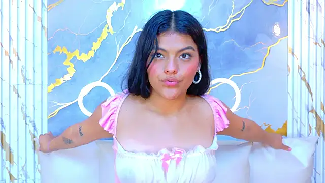 NIKIBUNNY's cam snapshot