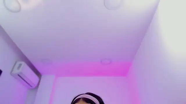 miia_blaze's cam snapshot