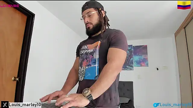 Louis_marley__'s cam snapshot