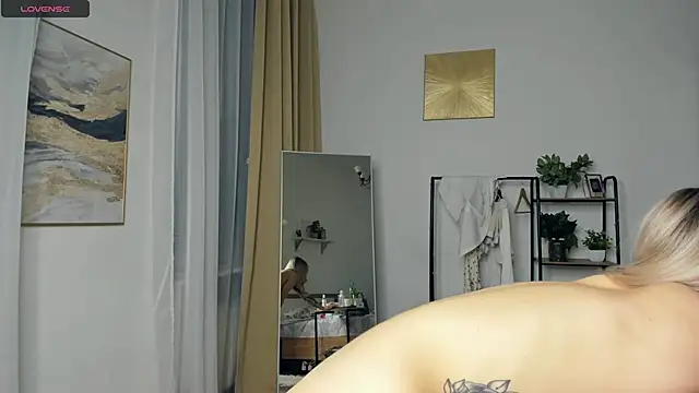 FaaBinaa live sex cam