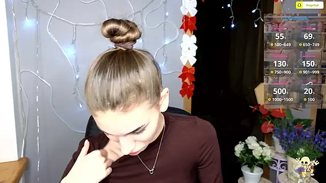 EmmyGreans's cam snapshot