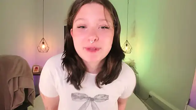 Sofi_Spark's cam snapshot