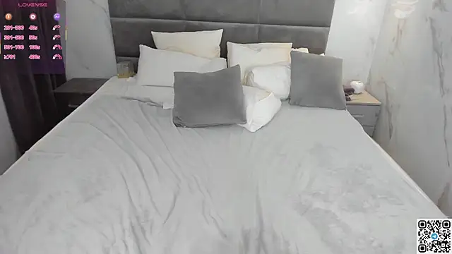 Chloee_White's cam snapshot