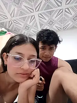 Ary-18 live sex cam