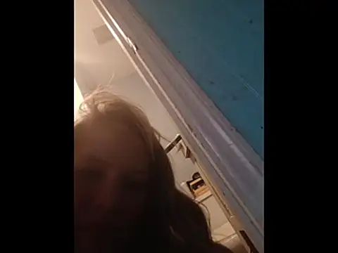 Cumonkatie's cam snapshot