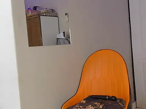 Doja_Peach live sex cam