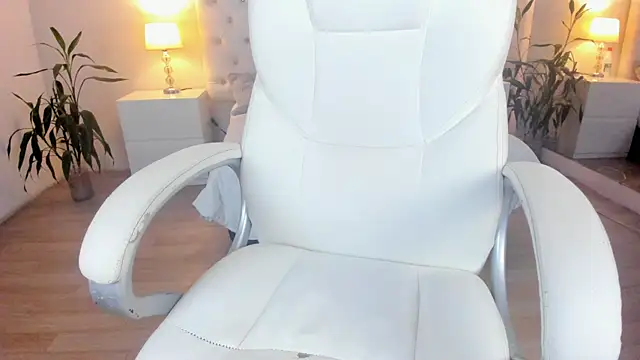 Scarlett_Bunny_'s cam snapshot