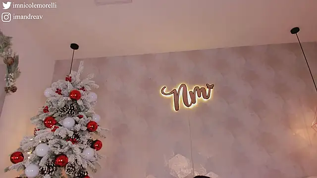 Nicolemorelli2 live sex cam