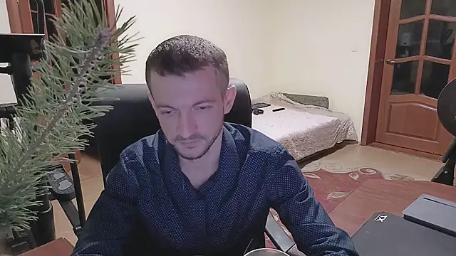 333Alone_in_theDark777's cam snapshot