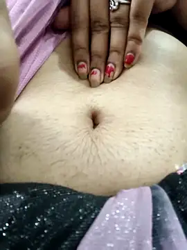 Its_Gayatri's cam snapshot