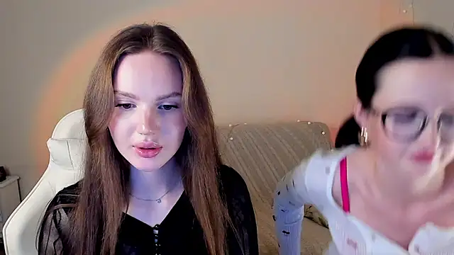 MishkaMe's cam snapshot