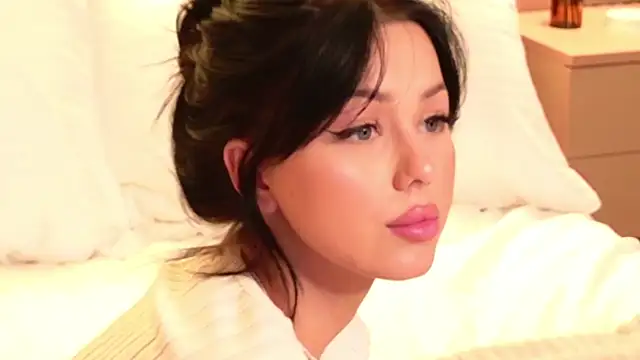 Leya_Foxhall's cam snapshot