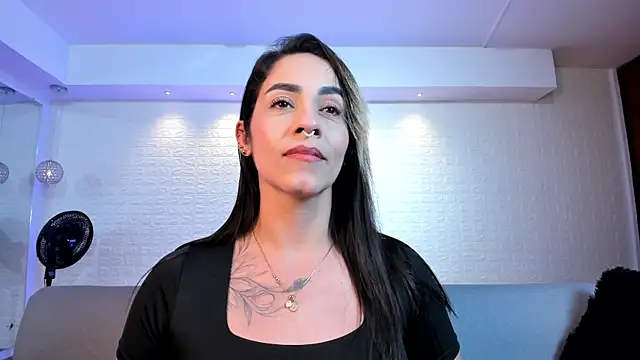 violet_scott's cam snapshot