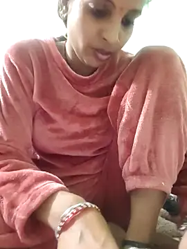 Hotty-Nidhi's cam snapshot