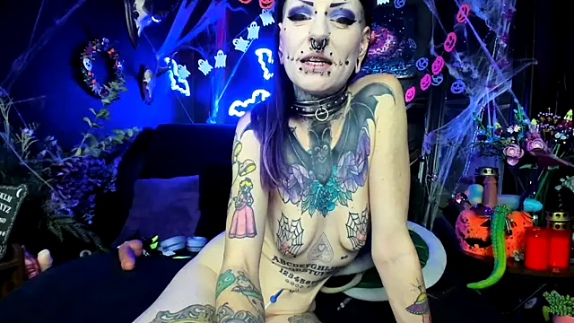 Purple_Coffin666 live sex cam