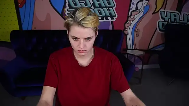 RoxyFlamee's cam snapshot