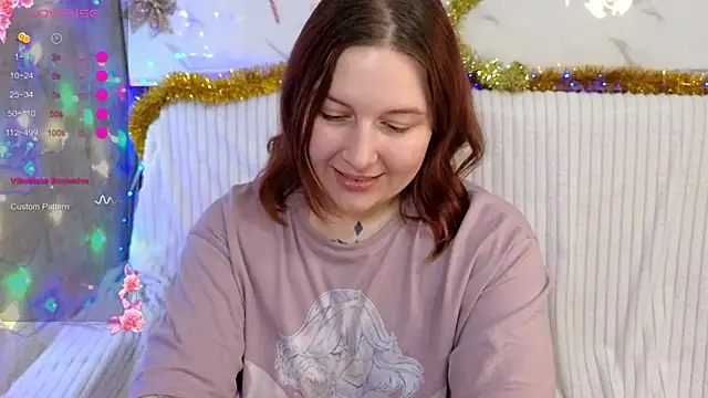 Belinda_Starlight's cam snapshot