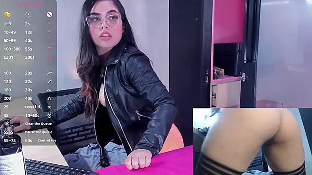 Isa_preasley's cam snapshot