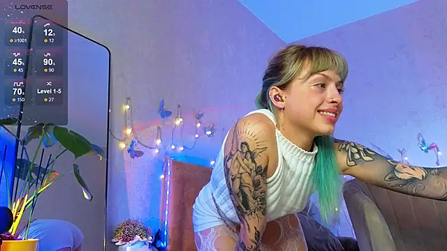 lavenderluxe's cam snapshot