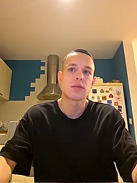 pretty_roman's cam snapshot