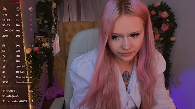 kitten_murray_'s cam snapshot