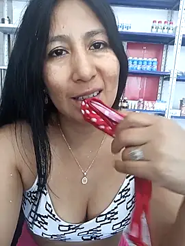 Bebita-Moor's cam snapshot