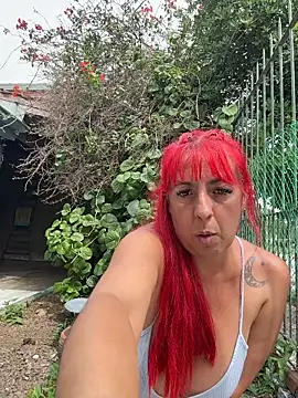 Sofyalone_'s cam snapshot