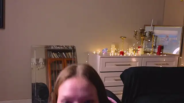 MelvinaEbner's cam snapshot