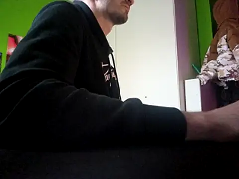 MASTERBULLY's cam snapshot