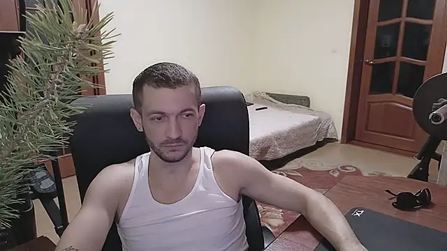 333Alone_in_theDark777's cam snapshot