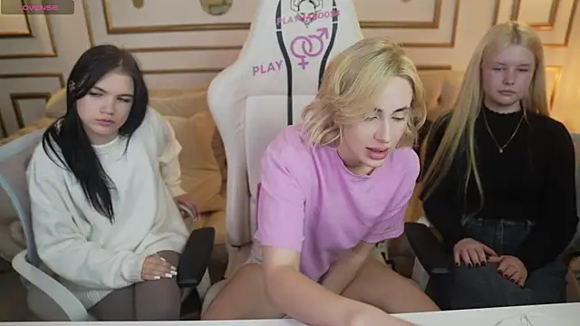 Kara_cat's cam snapshot