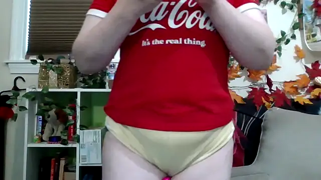 AverageRose's cam snapshot