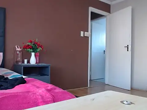 Lovelyboobs01 live sex cam