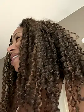 dianagolley420's cam snapshot