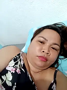 XXLorie_02's cam snapshot