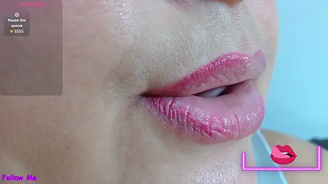 Kerly_Doll's cam snapshot