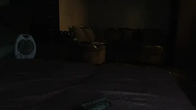 Amy_August's cam snapshot