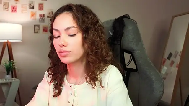 branchwithflowerss live sex cam